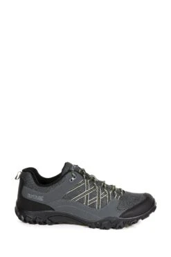 Regatta Edgepoint III Waterproof Walking Trainers