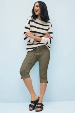 Regatta Green Bayla Capri Trousers