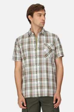 Regatta Deavin Short Sleeve Green Shirt