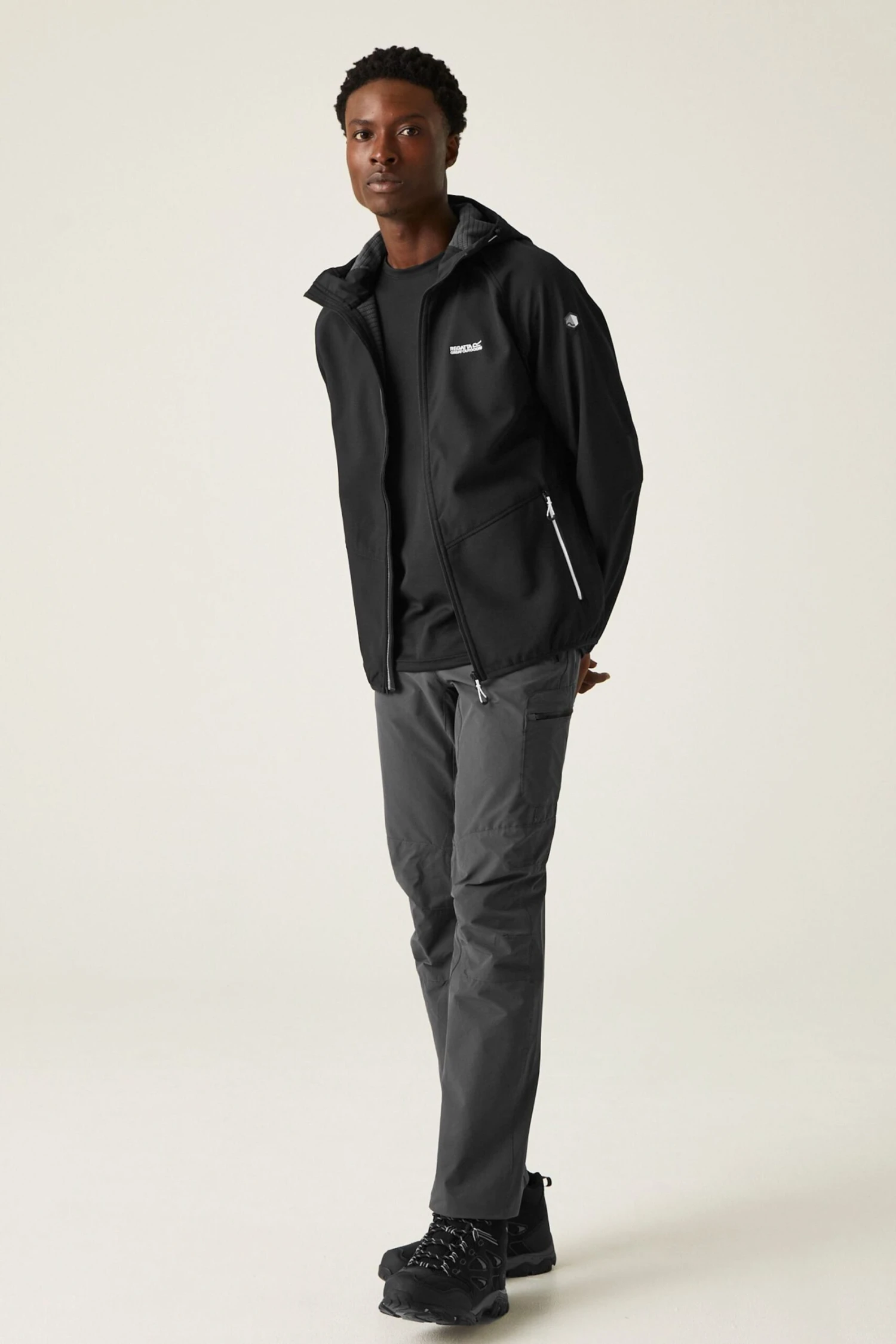 Regatta Arec III Softshell Black Jacket - Image 3