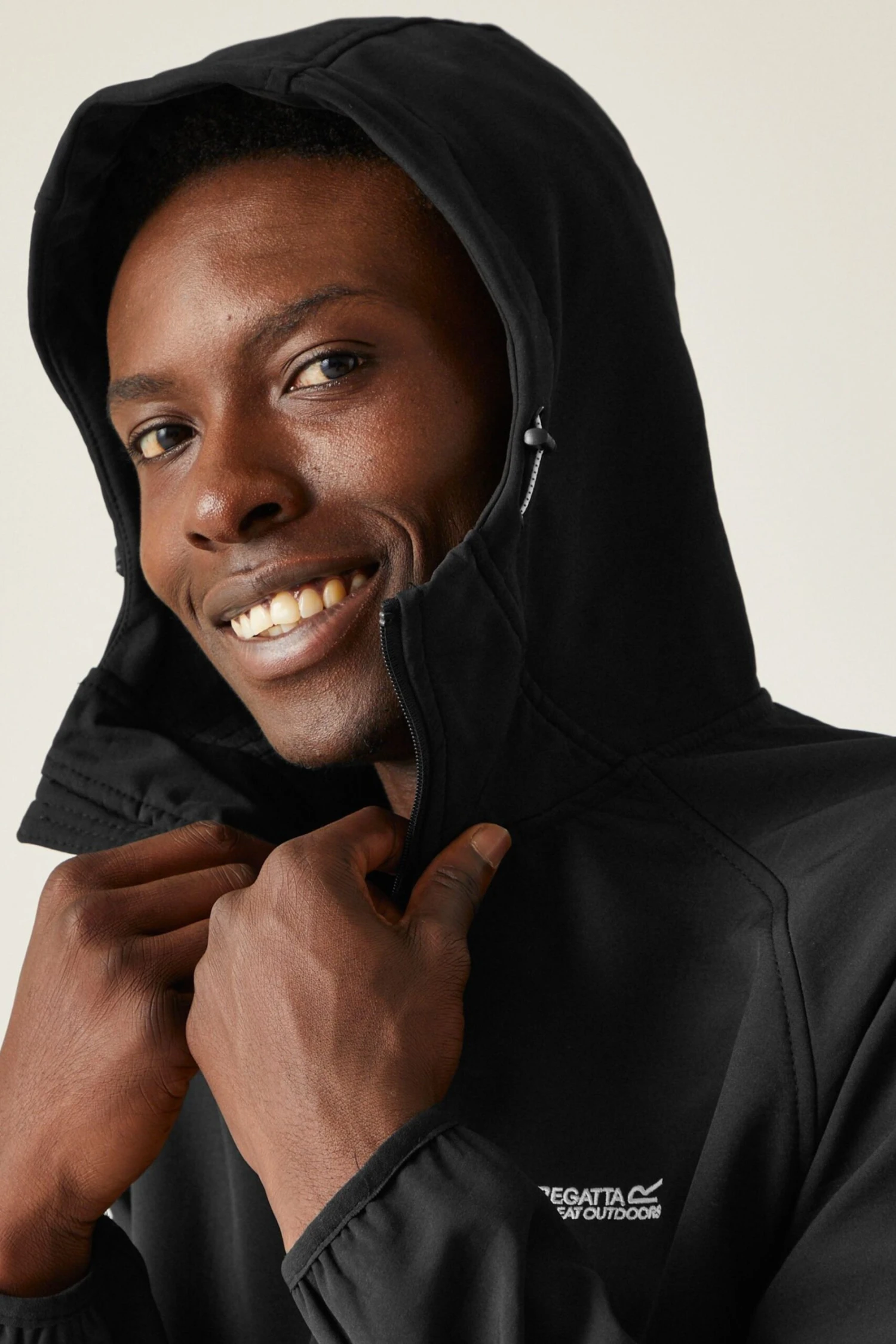 Regatta Arec III Softshell Black Jacket - Image 4